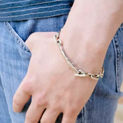 JamesAvery_BR-783-913328_IGC.webp