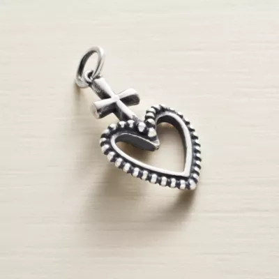 JamesAvery_CM-5678-815850_altS.webp