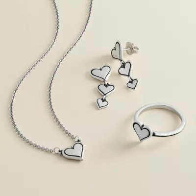 JamesAvery_DelicateHeart_Blank_col.webp