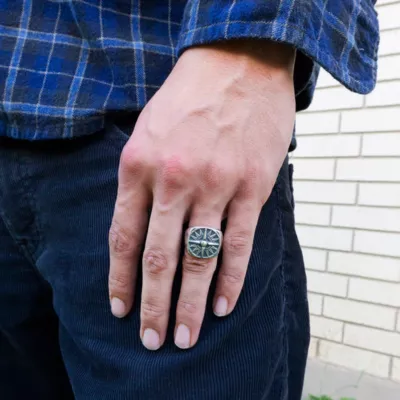 JamesAvery_RG-1922-526835_IGC.webp