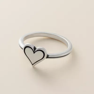 JamesAvery_RG-1999-897271_altS.webp