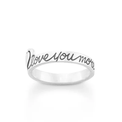 JamesAvery_RG-2027-226466_alt02.webp